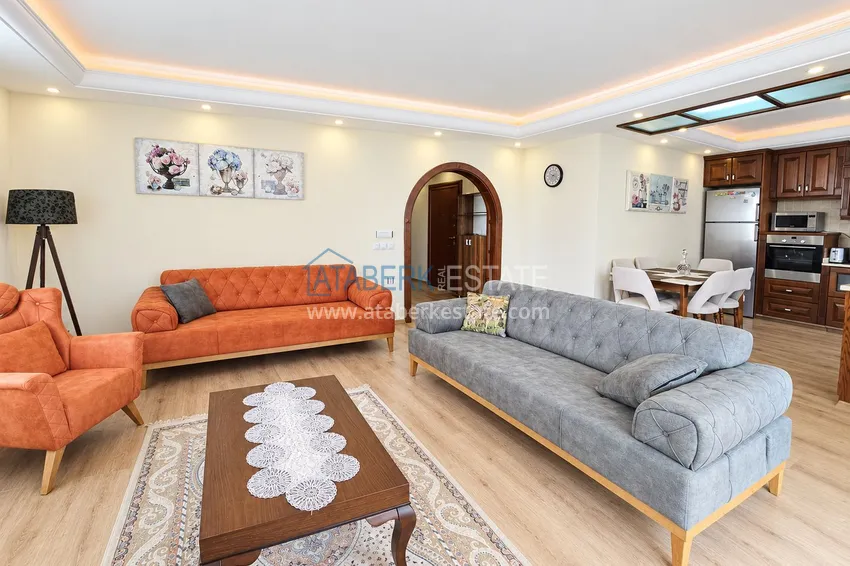 Purchase 2+1 apartment in Alanya for a residence permit — from the owner, furnished and with sea views, Mahmutlar district, first coastal 5