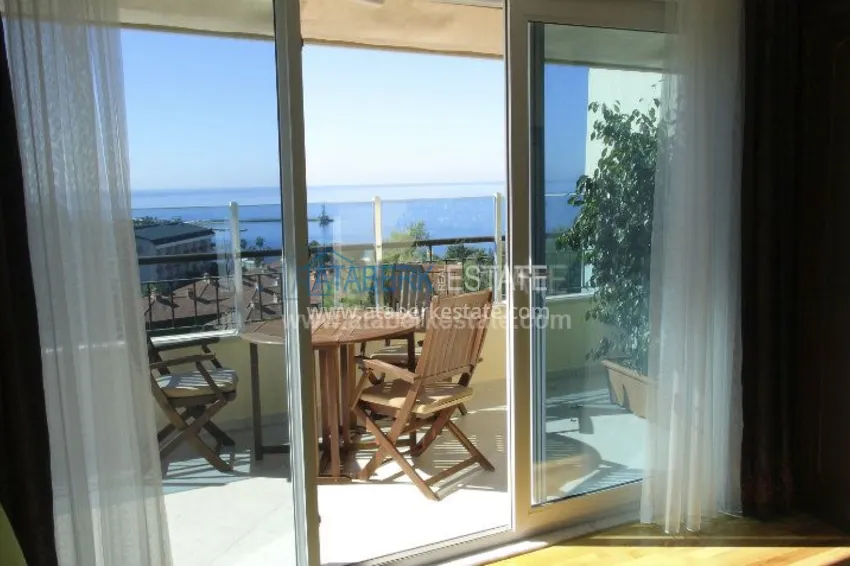 Purchase  Luxury penthouse in an elite complex 1 