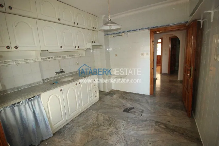 Purchase В центре города Алания трехкомнатная квартира! 10 