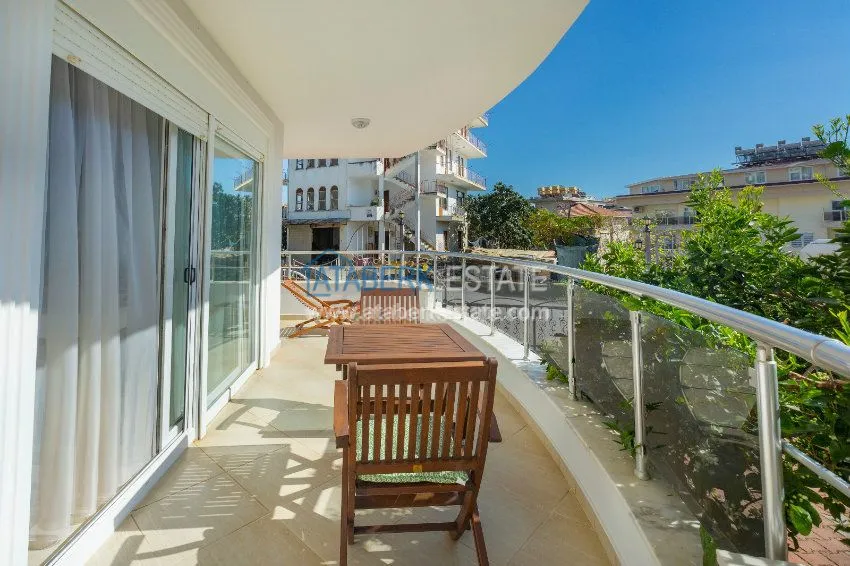 Purchase Четырехкомнатная квартира с отдельной кухней в европейском районе Оба 14 