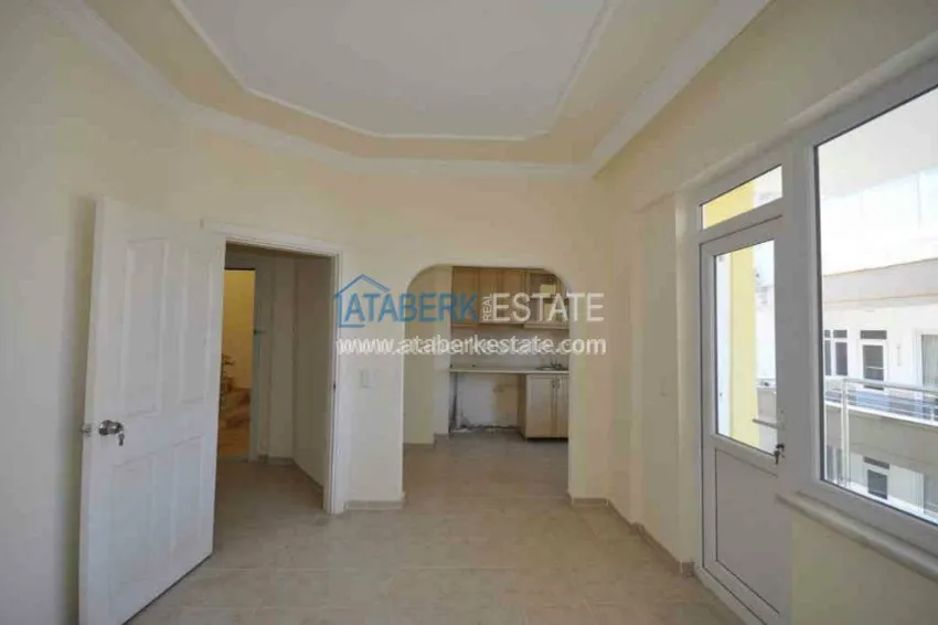 Purchase  2+1 в старом фонде Махмутлара с частичным видом на море 5 