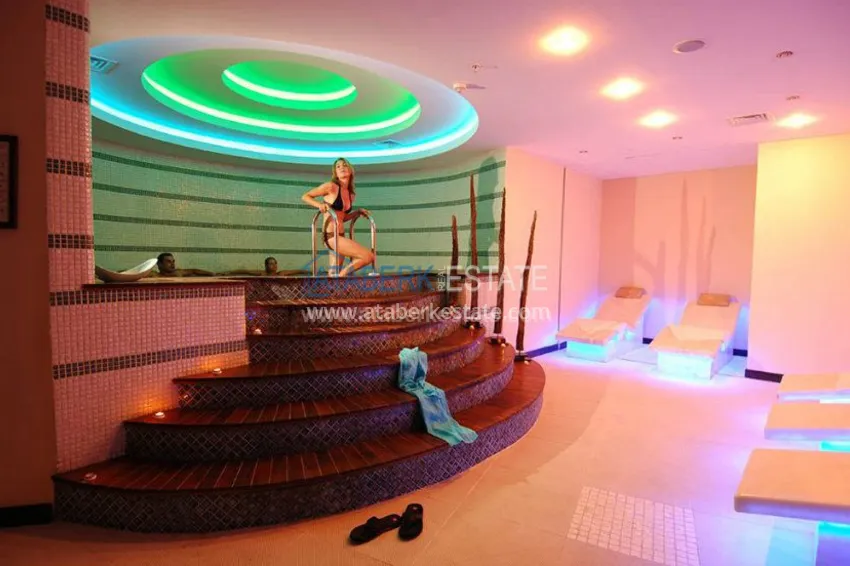 Purchase  Апартаменты с тремя спальнями в Голд Сити. 5 