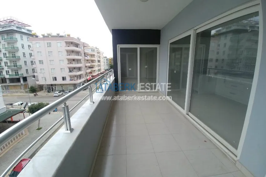 Purchase Large apartment for the whole family in Mahmutlar 2 