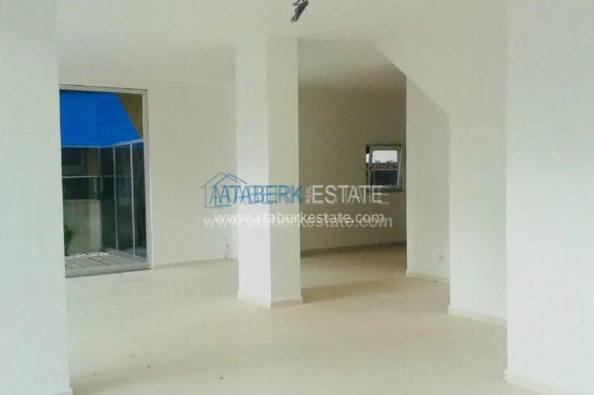 Purchase   Commercial property in the center of Alanya! 10 