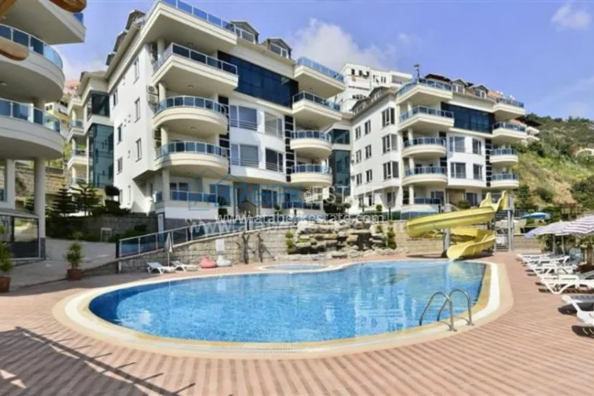 Purchase  1+1 apartment near the Cleopatra beach 1 