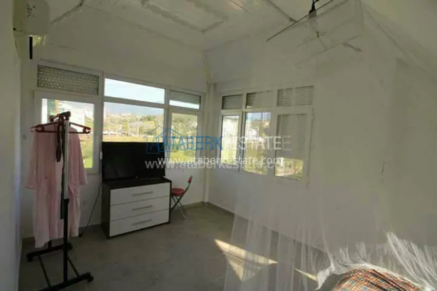 Purchase Four bedroom villa by the sea at a very low price! 15 