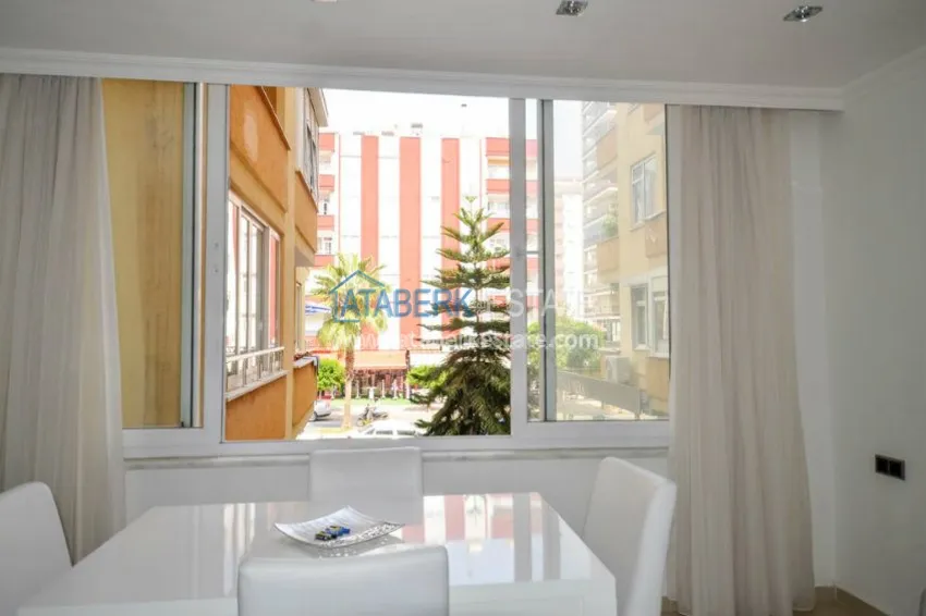 Purchase Apartment with furniture on the main street, located 100 meters from the beaches 2 