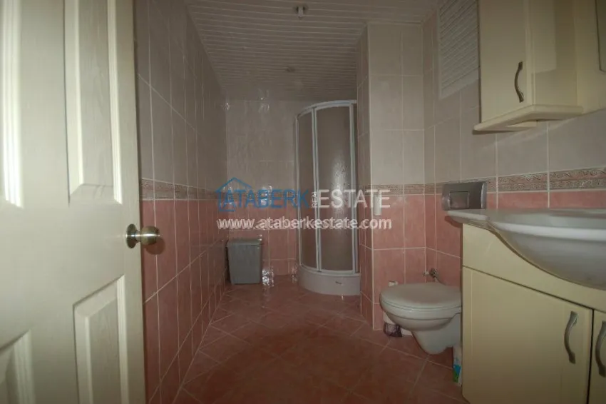 Purchase Меблированная просторная трехкомнатная квартира в комплексе с бассейном 4 