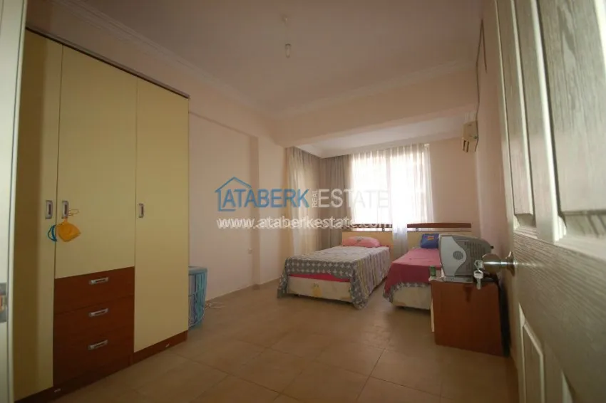 Purchase Меблированная просторная трехкомнатная квартира в комплексе с бассейном 5 