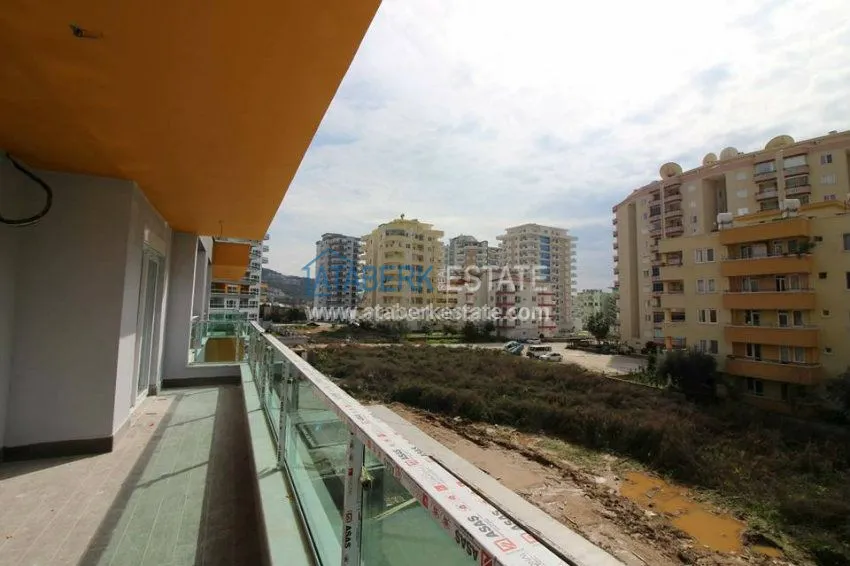 Purchase  Апартаменты 2+1 от инвестора в новом комплексе. 14 