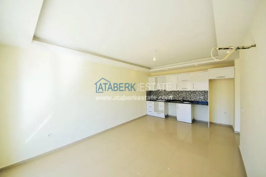 Purchase  Новая квартира 1+1 в Аланье - Махмутлар 6 