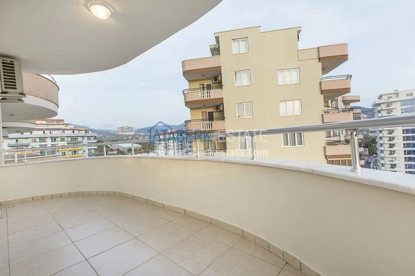 Purchase Трехкомнатная квартира по цене студии, срочная продажа 11 