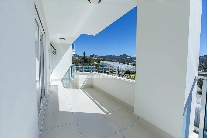 Purchase  Новая 2+1 в комплексе с полной отельной инфраструктурой 2017 года постройки, Махмутлар 4 