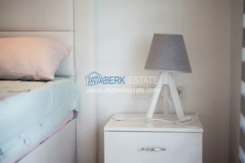 Purchase  1+1 apartment, located 50 meters from the sea in Oba center 9 