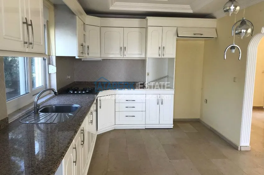 Purchase  Вилла с садом и потрясающим видом, ждет своего нового владельца! 6 