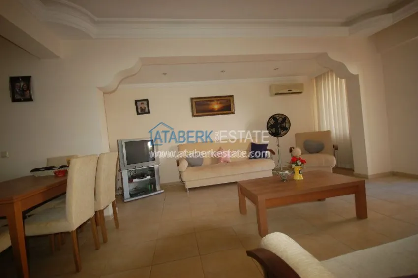 Purchase Меблированная просторная трехкомнатная квартира в комплексе с бассейном 12 