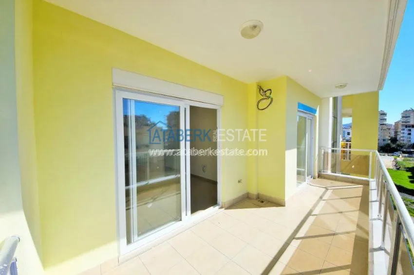 Purchase  Новая квартира 1+1 в Аланье - Махмутлар 10 