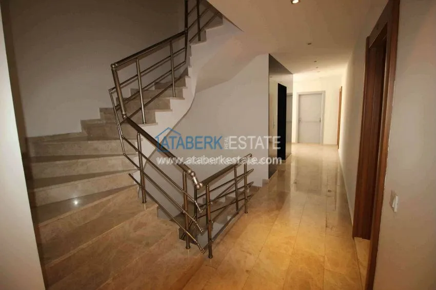 Purchase  FURNISHED TWO-BEDROOM APARTMENT IN THE CENTER OF ALANYA 3 