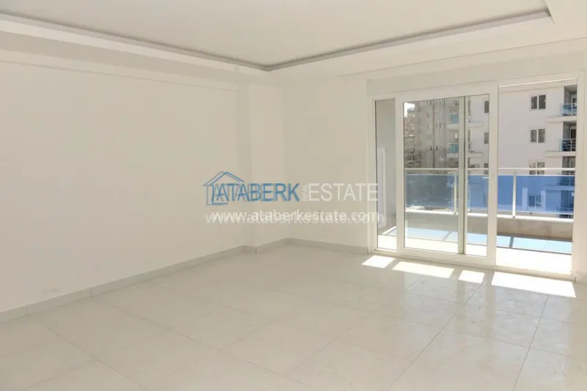 Purchase Two-bedroom apartmenin a modern complex in Mahmutlar 1 