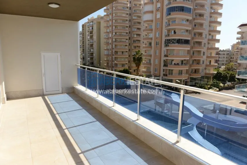 Purchase Two-bedroom apartmenin a modern complex in Mahmutlar 6 