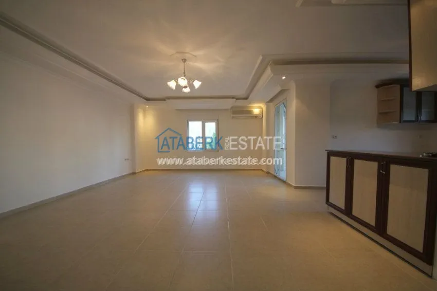 Purchase  Квартира на третьем этаже в доме с бассейном 7 