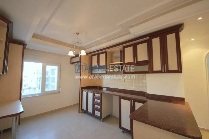 Purchase  Квартира на третьем этаже в доме с бассейном 8 