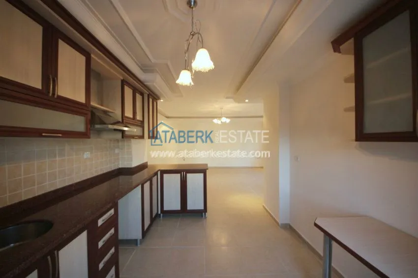 Purchase  Квартира на третьем этаже в доме с бассейном 11 