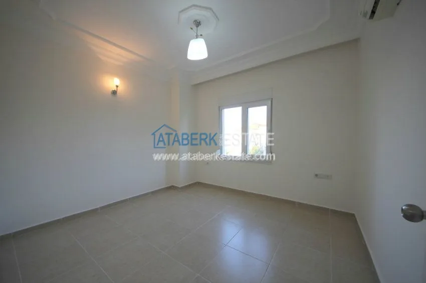 Purchase  Квартира на третьем этаже в доме с бассейном 18 