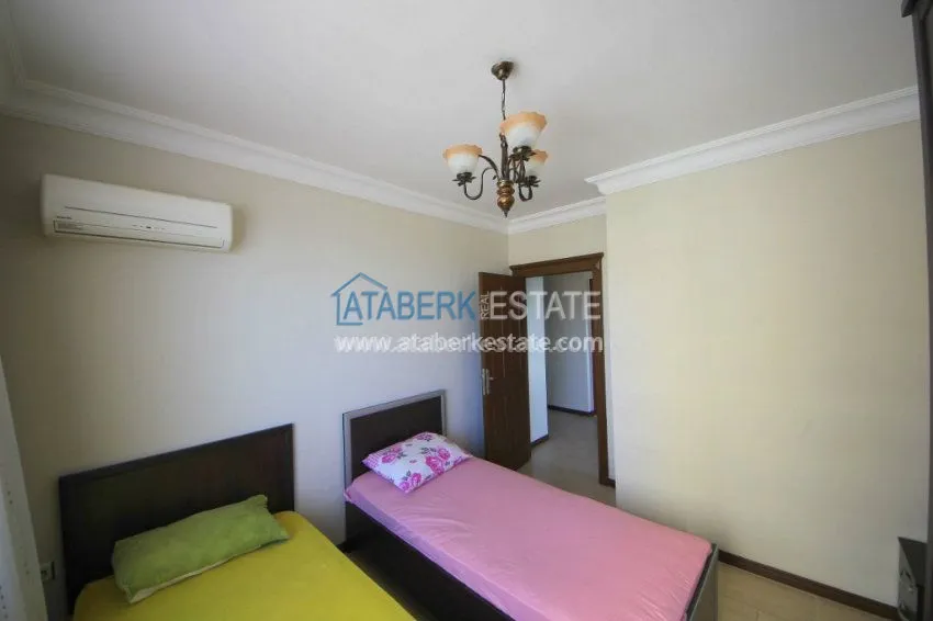 Purchase Furnished beachfront 2+1 apartment in Mahmutlar 8 