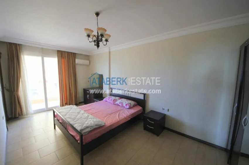 Purchase Furnished beachfront 2+1 apartment in Mahmutlar 13 