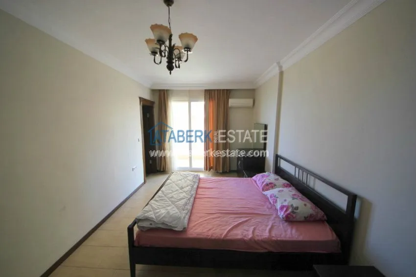 Purchase Furnished beachfront 2+1 apartment in Mahmutlar 14 