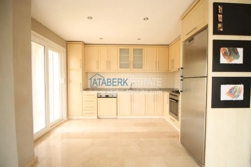 Purchase  3+1 duplex with panoramic views of Alanya 1 