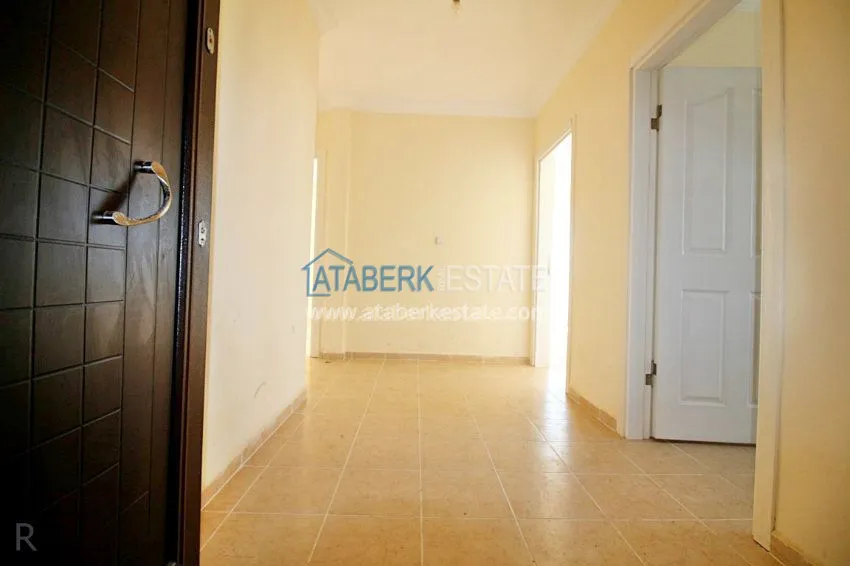 Purchase  Просторная квартира с двумя спальнями и отдельной кухней от собственника в Махмутларе. Всего 70 м до моря! 1 