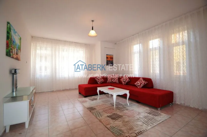 Purchase  Трехкомнатные апартаменты с отдельной кухней в районе Махмутлар 1 