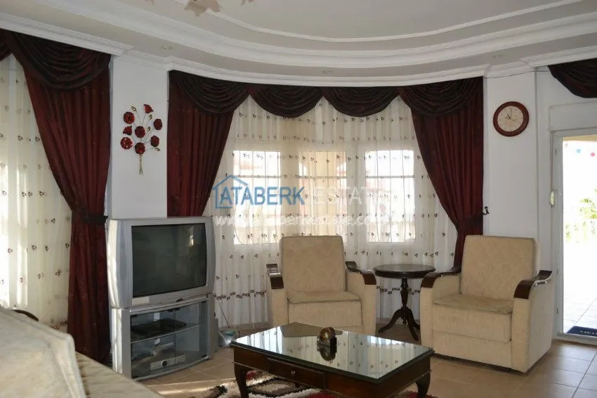 Purchase  Комфортабельные апартаменты 2+1 в комплексе Голд Сан1 18 