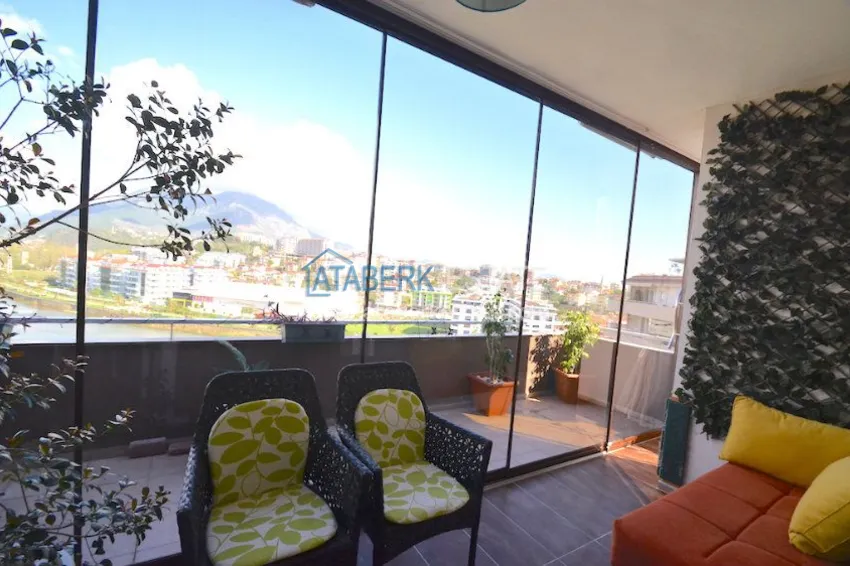 Purchase  Шикарный пентхаус у реки ДимЧай. 1 