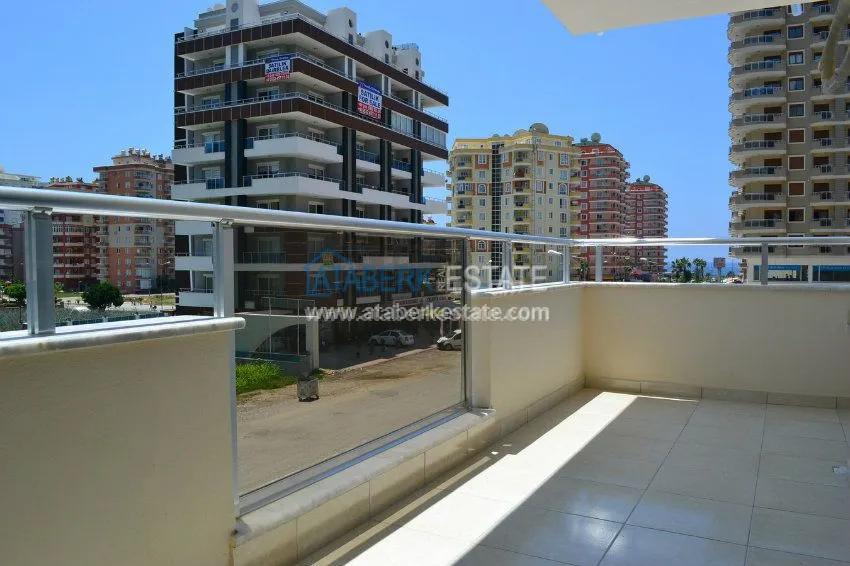 Purchase Новые апартаменты с видом на море в центре Махмутлара 8 