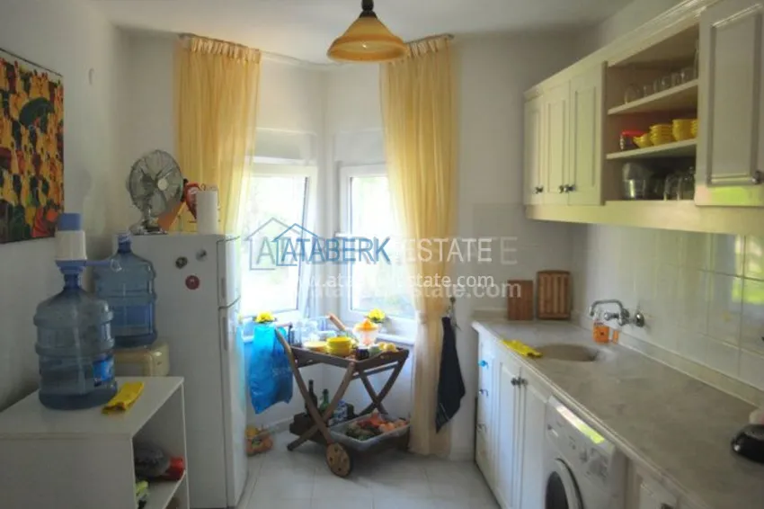 Purchase  Вилла в районе Демирташ всего в 300 метрах от Средиземного моря. 10 