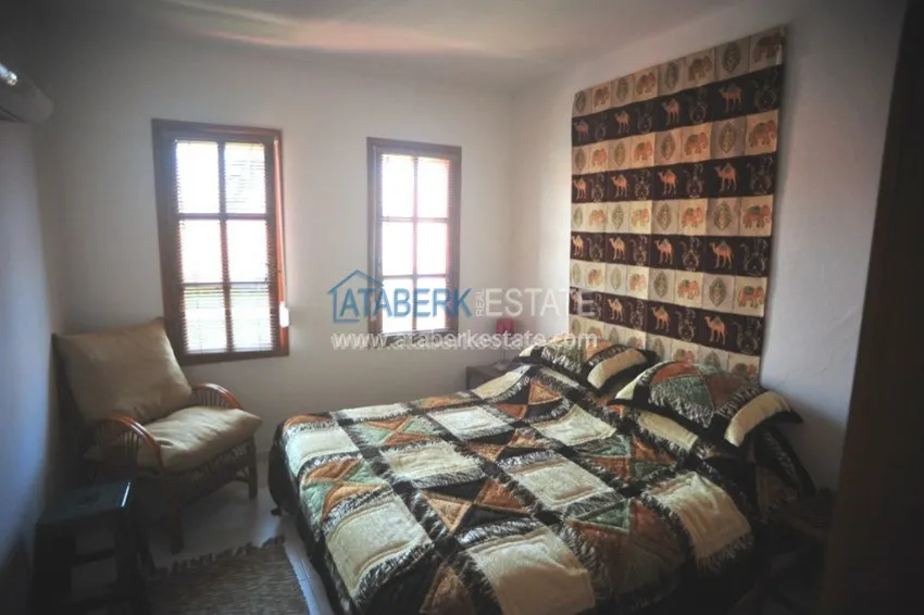 Purchase  Вилла в районе Демирташ всего в 300 метрах от Средиземного моря. 22 