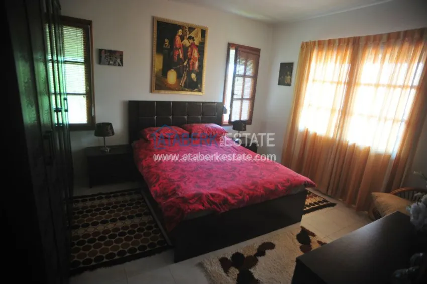 Purchase  Вилла в районе Демирташ всего в 300 метрах от Средиземного моря. 28 