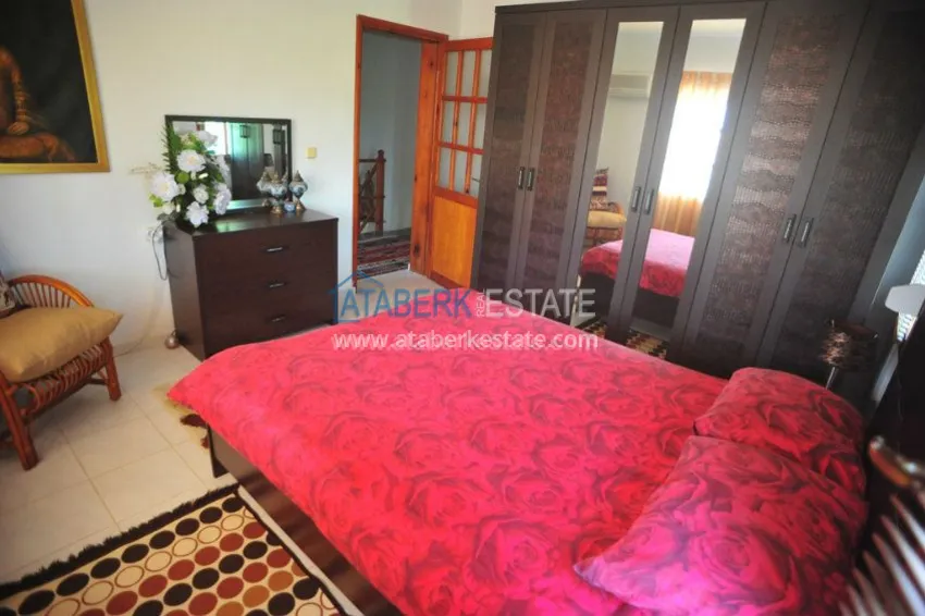 Purchase  Вилла в районе Демирташ всего в 300 метрах от Средиземного моря. 29 