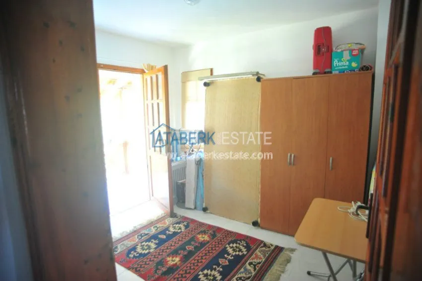 Purchase  Вилла в районе Демирташ всего в 300 метрах от Средиземного моря. 32 