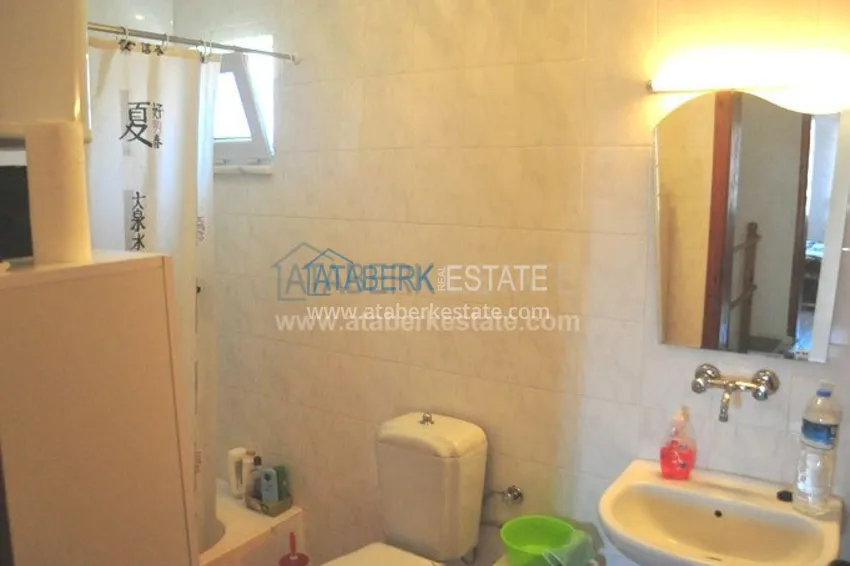 Purchase  Вилла в районе Демирташ всего в 300 метрах от Средиземного моря. 39 