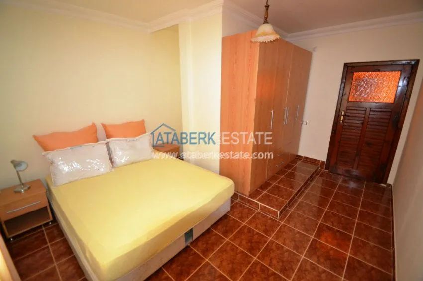 Purchase  Вилла с мебелью на берегу моря. 4 