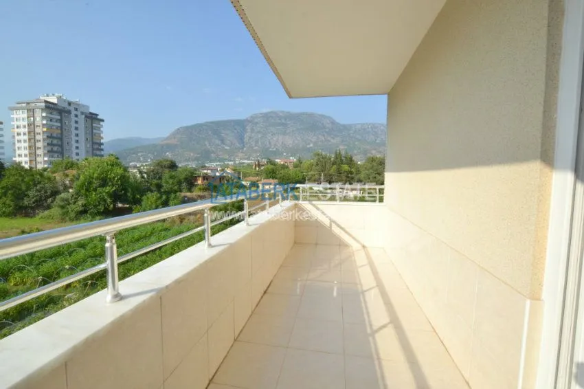 Purchase  Просторные апартаменты в 350 метрах от пляжей. 2 