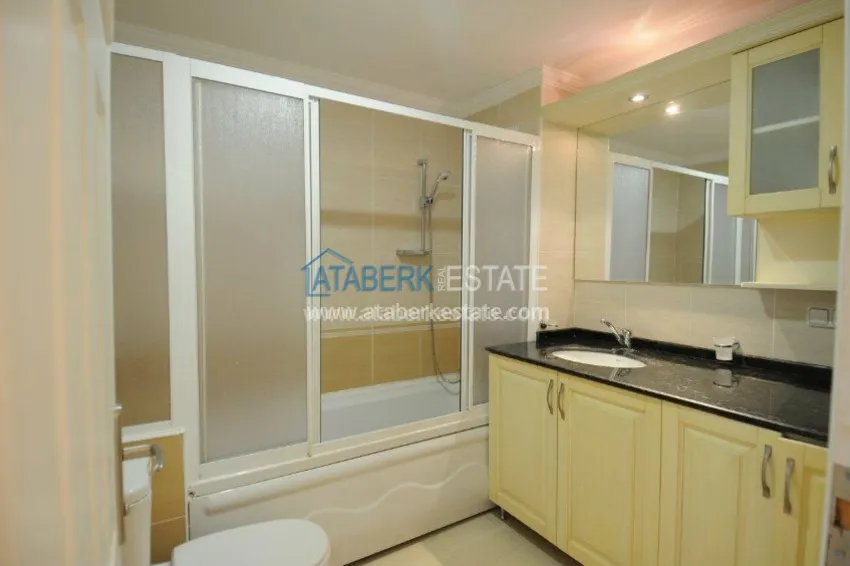 Purchase Вилла 3+1 от собственника в известном комплексе Голдсити 6 