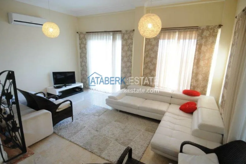 Purchase Furnished three-bedroom villa in Gold City 1 
