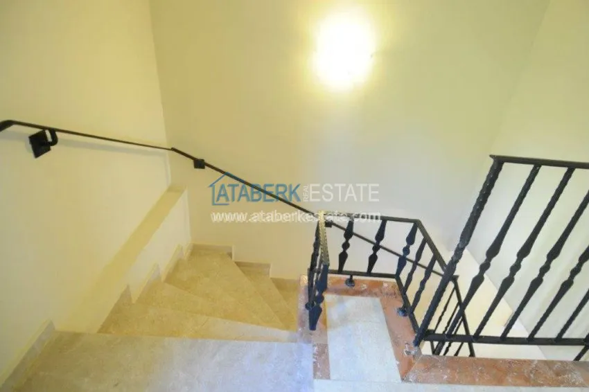 Purchase Furnished three-bedroom villa in Gold City 6 