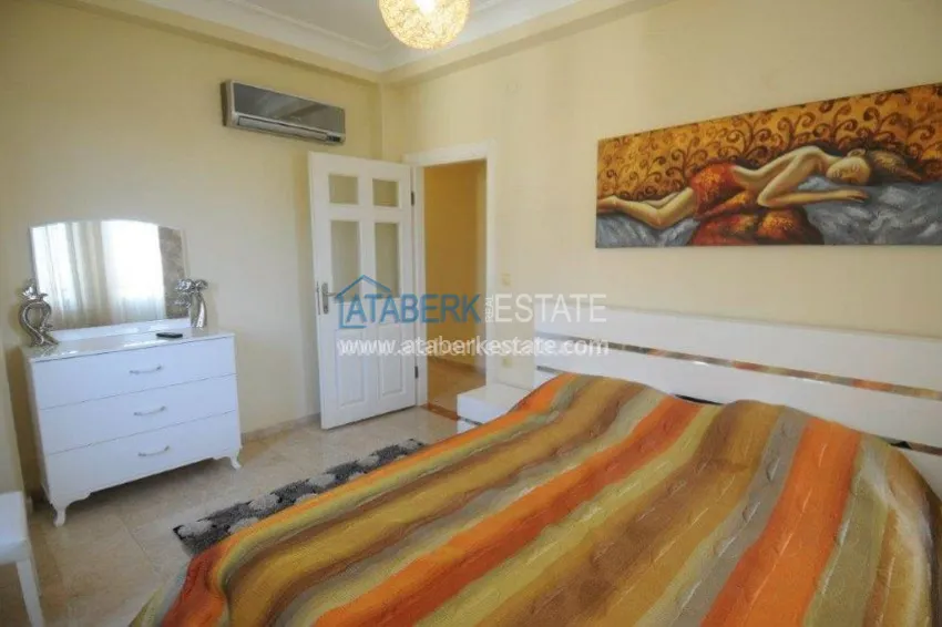 Purchase Furnished three-bedroom villa in Gold City 11 