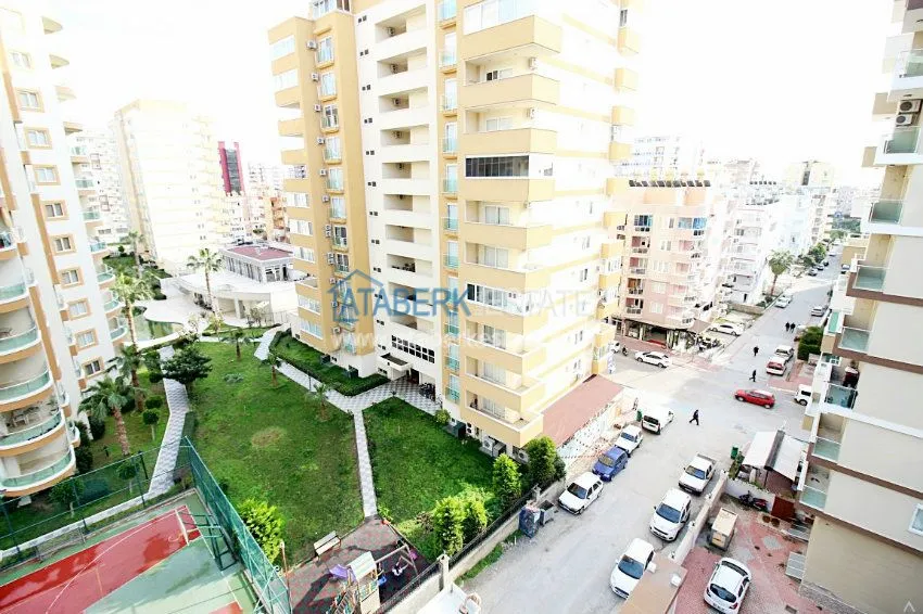 Purchase Просторный пентхаус 5+1 в Махмутларе от собственника 12 